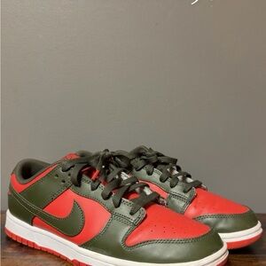 Nike Dunk Low “Apple”